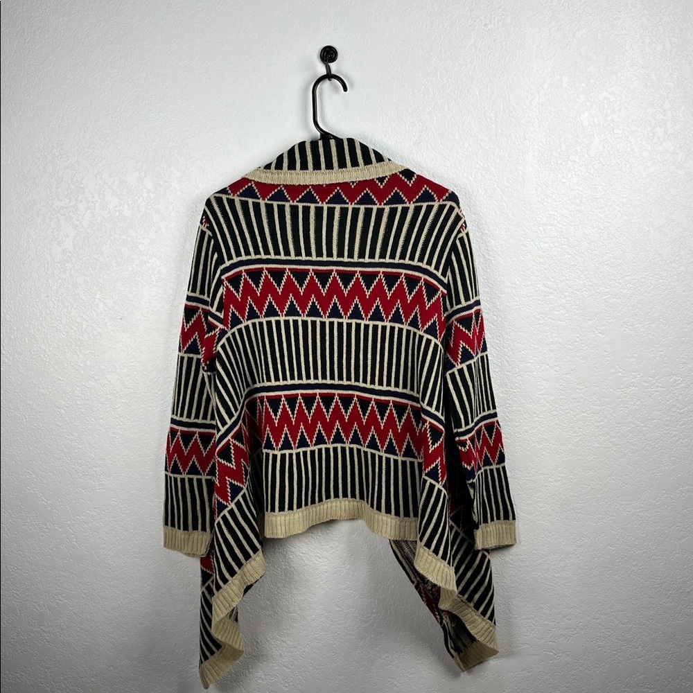 A Knitch Above Women’s Aztec Pattern Cardigan Southwestern Sz M Geo Knit Pattern - Picture 6 of 8